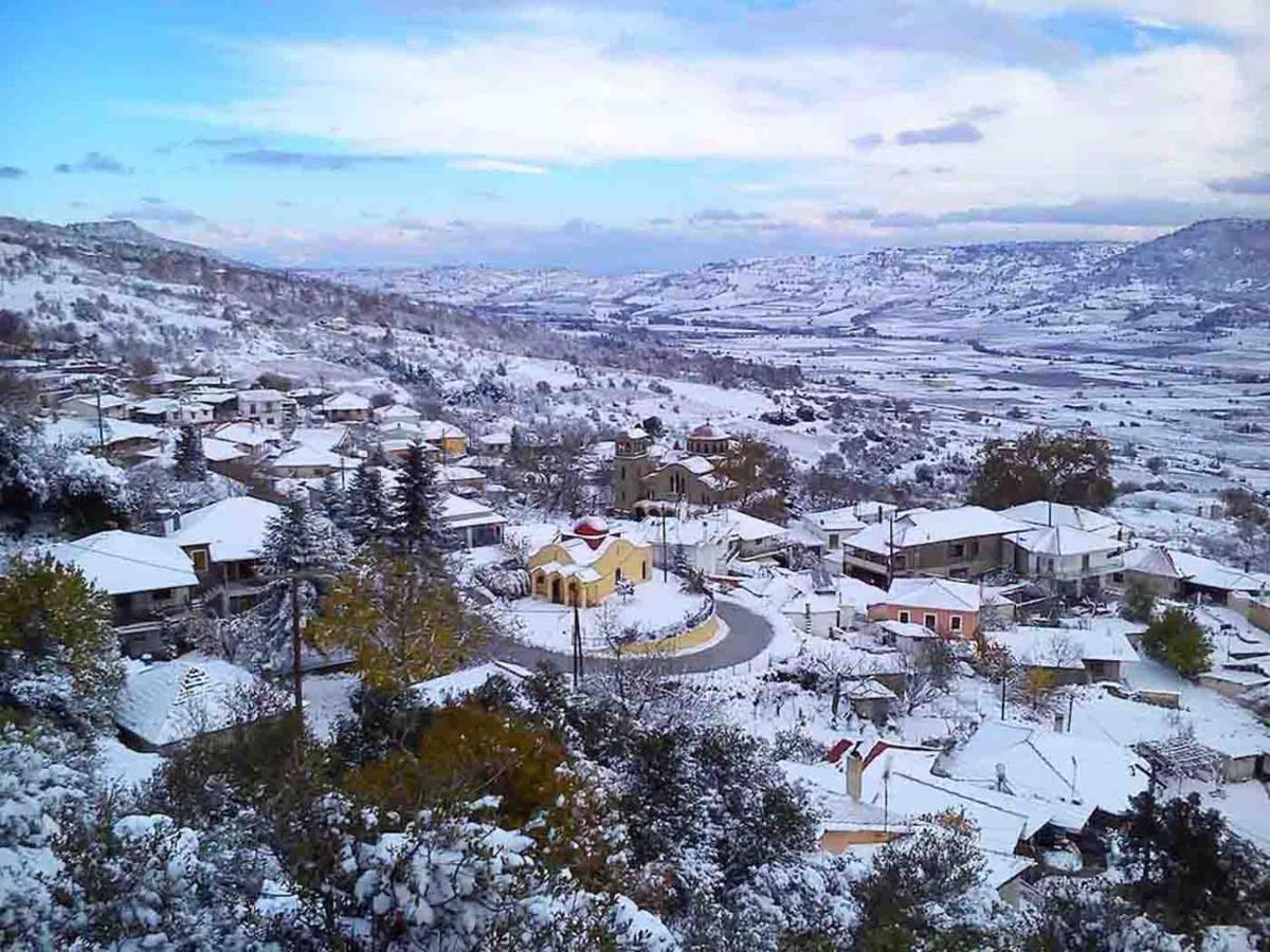 הוילה Kesario Angelic In The Mountains מראה חיצוני תמונה